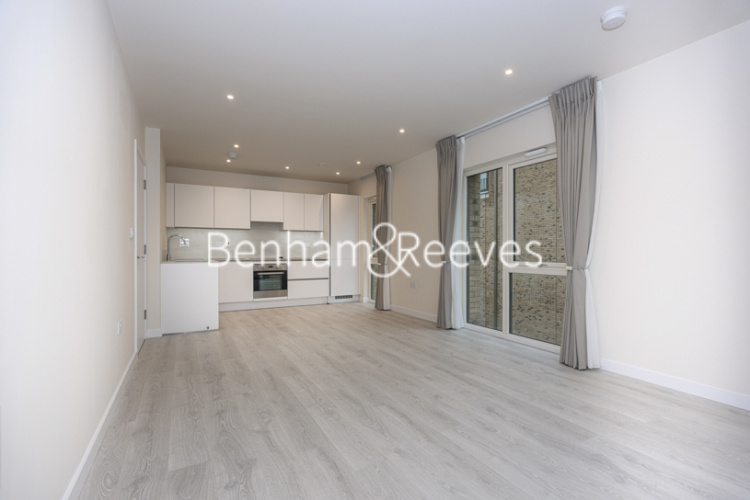 2  bedrooms house to rent in Fritillary Apartments, Harewood Avenue, NW7-image 14