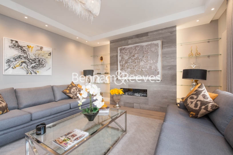 3 bedrooms flat to rent in Lyndhurst Road, Hampstead, NW3-image 10