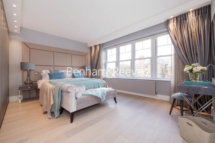 3 bedrooms flat to rent in Lyndhurst Road, Hampstead, NW3-image 17
