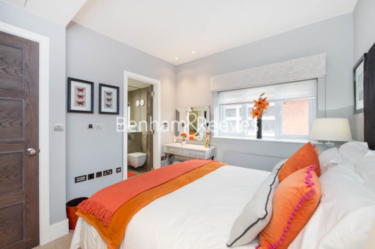 3 bedrooms flat to rent in Lyndhurst Road, Hampstead, NW3-image 20