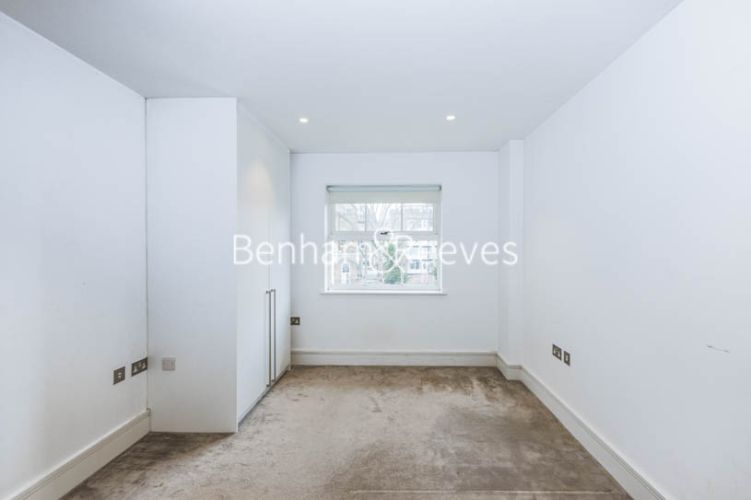 3 bedrooms flat to rent in Adelaide road, Hampstead, NW3-image 16