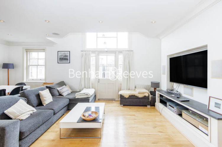 3  bedrooms flat to rent in Adamson Road, Hampstead, NW3-image 1