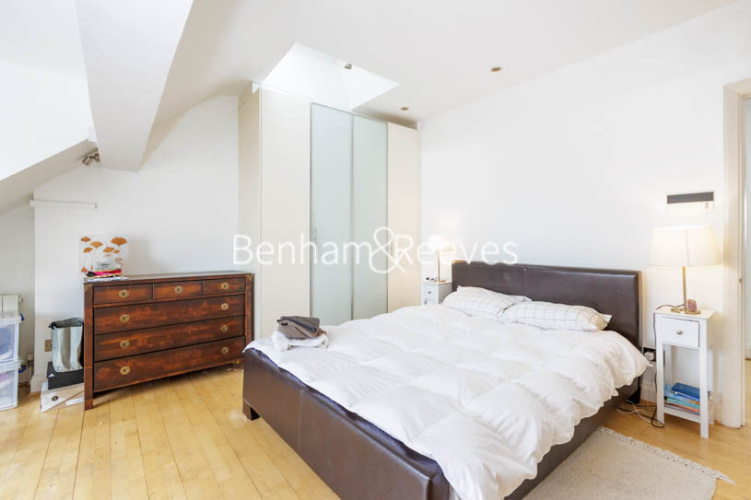 3  bedrooms flat to rent in Adamson Road, Hampstead, NW3-image 3