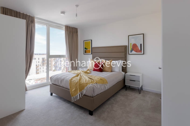 2 bedrooms flat to rent in Shearwater Drive, Hampstead, NW9-image 5