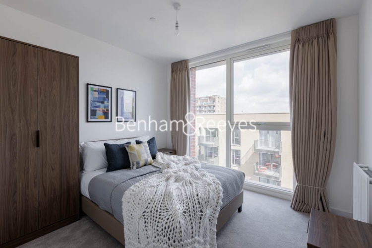 2 bedrooms flat to rent in Shearwater Drive, Hampstead, NW9-image 10