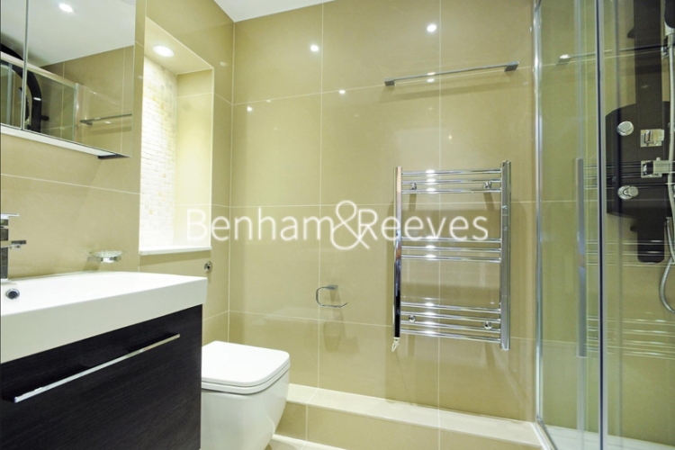 3 bedrooms flat to rent in Boydell Court, St. Johns Wood Park, NW8-image 5