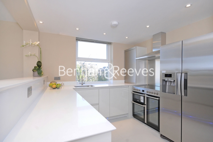 3 bedrooms flat to rent in Boydell Court, St. Johns Wood Park, NW8-image 2