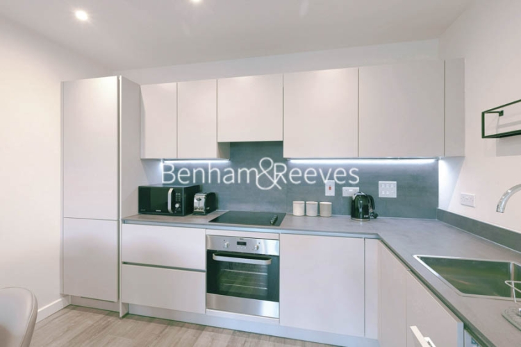 2 bedrooms flat to rent in Brookline apartments, Hampstead, NW7-image 2