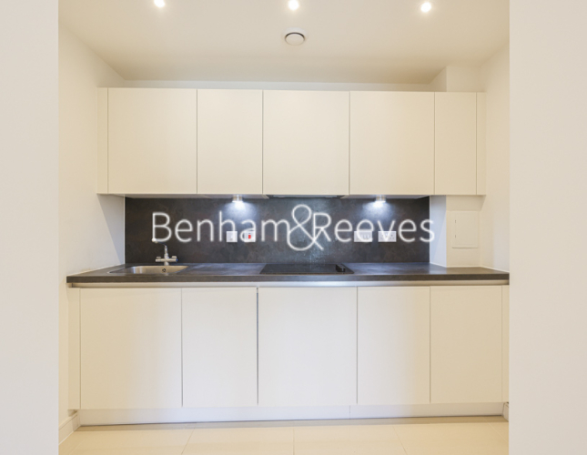 1  bedroom flat to rent in Shearwater Drive, Hampstead, NW9-image 2