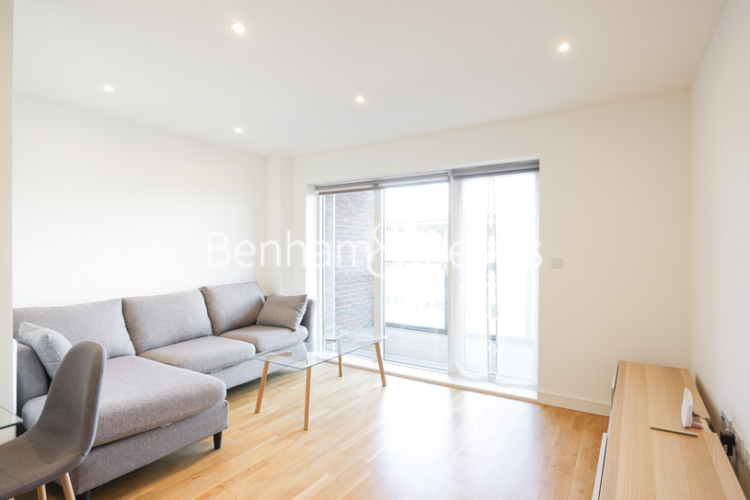 1  bedroom flat to rent in Shearwater Drive, Hampstead, NW9-image 5