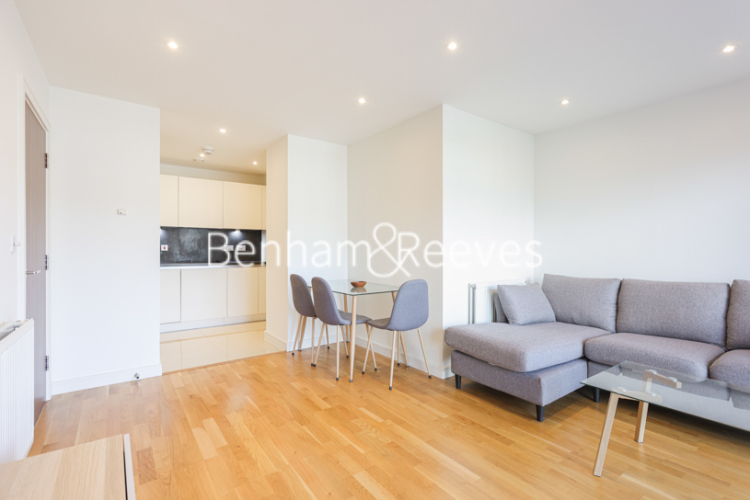 1  bedroom flat to rent in Shearwater Drive, Hampstead, NW9-image 11
