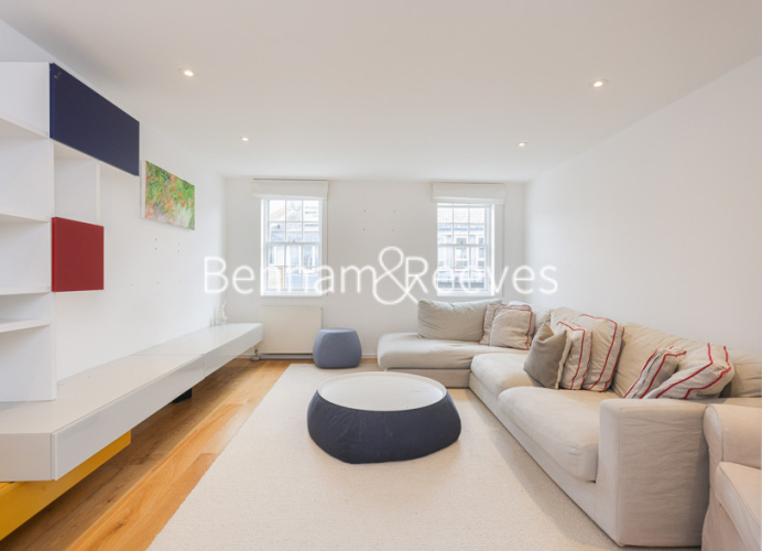 4  bedrooms house to rent in Flask Walk, Hampstead, NW3-image 2