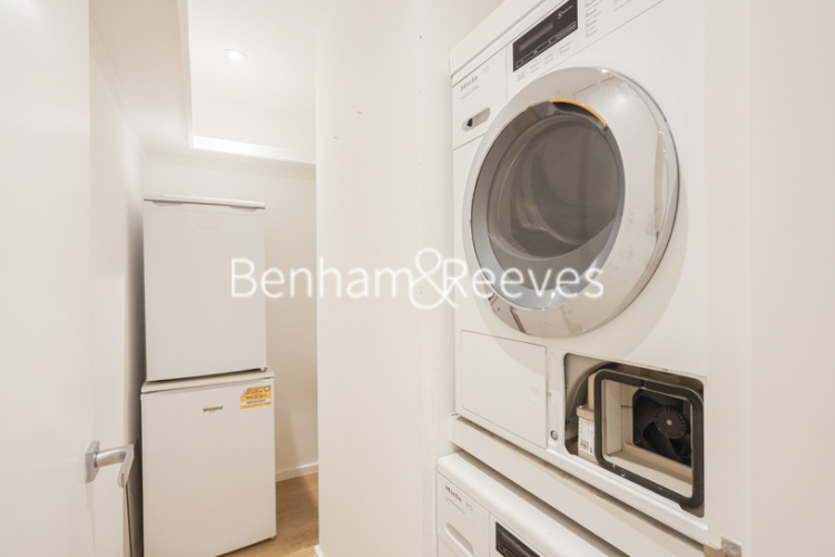 4  bedrooms house to rent in Flask Walk, Hampstead, NW3-image 10