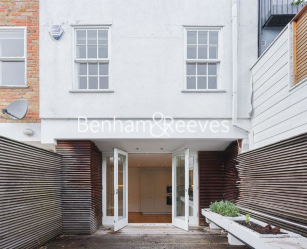 4  bedrooms house to rent in Flask Walk, Hampstead, NW3-image 13