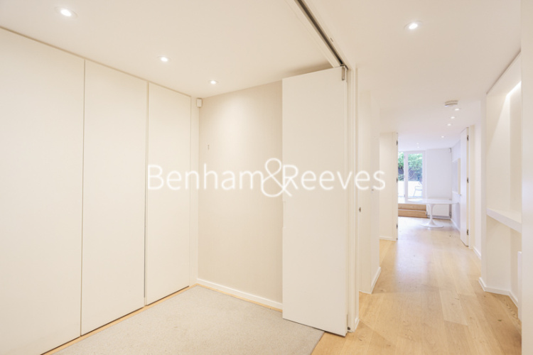 4  bedrooms house to rent in Flask Walk, Hampstead, NW3-image 25