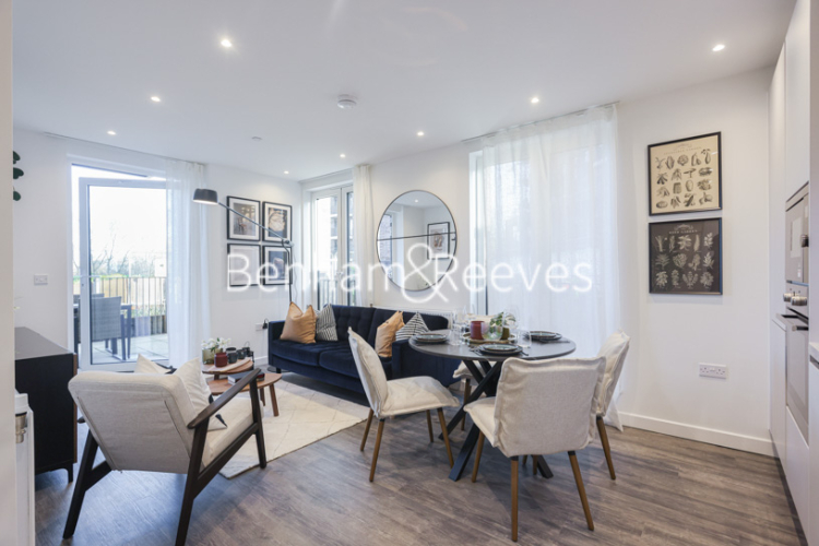 1 bedroom flat to rent in Dodson House, Hampstead, NW7-image 1