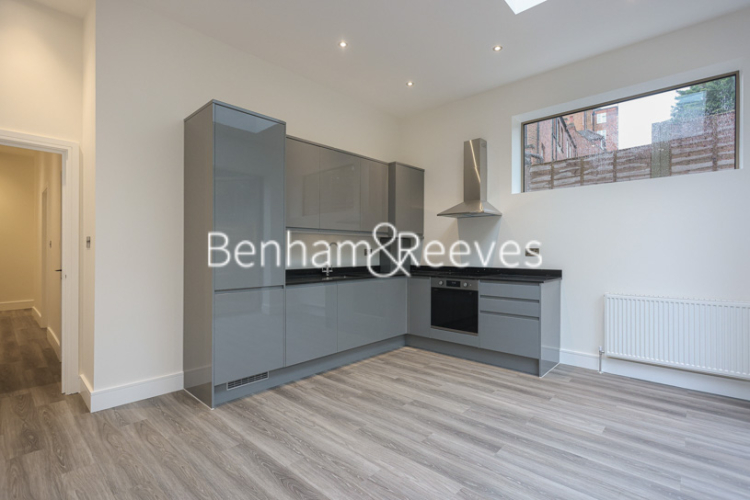 2  bedrooms flat to rent in Finchley Road, Hampstead, NW3-image 11