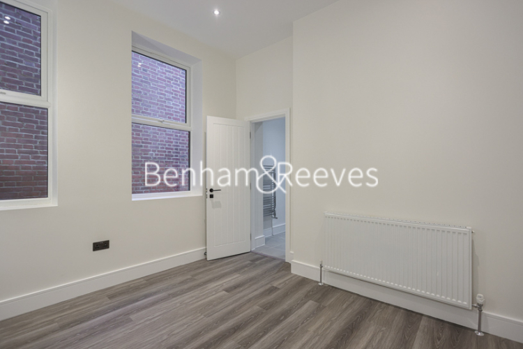 2  bedrooms flat to rent in Finchley Road, Hampstead, NW3-image 17