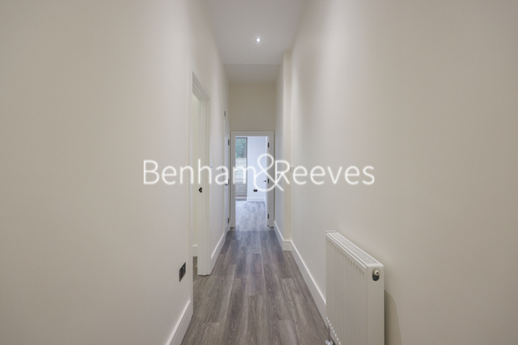 2  bedrooms flat to rent in Finchley Road, Hampstead, NW3-image 19