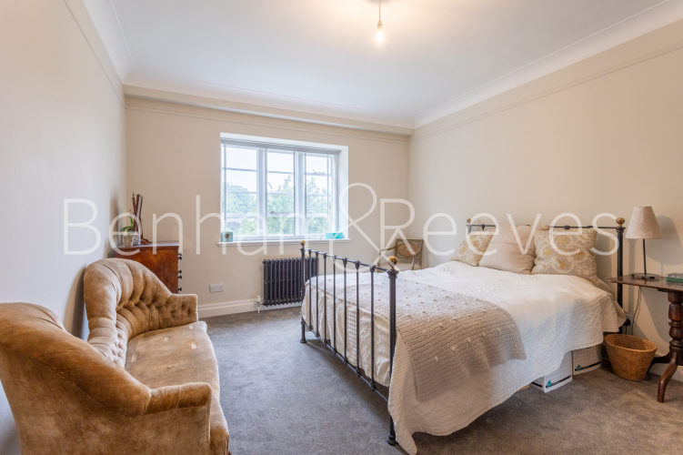 2  bedrooms flat to rent in Wedderburn Road, Hampstead, NW3-image 4