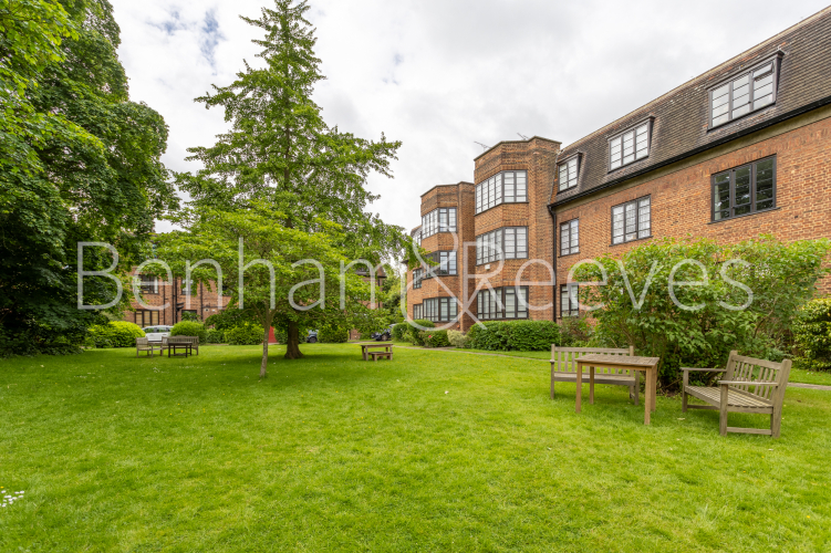 2  bedrooms flat to rent in Wedderburn Road, Hampstead, NW3-image 15