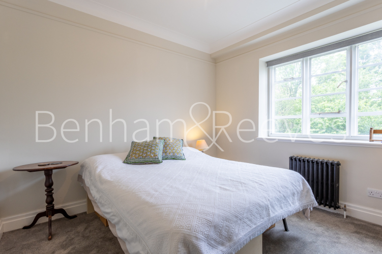 2  bedrooms flat to rent in Wedderburn Road, Hampstead, NW3-image 17