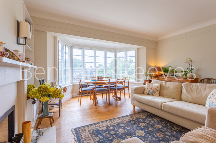 2  bedrooms flat to rent in Wedderburn Road, Hampstead, NW3-image 18