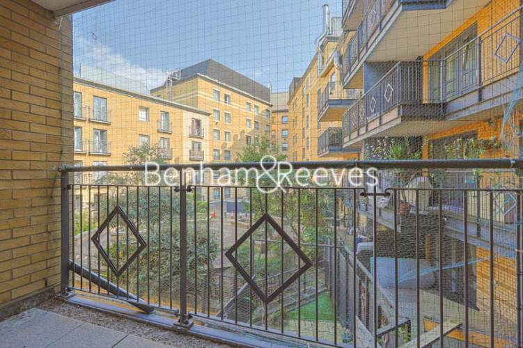 3  bedrooms flat to rent in Regents Plaza Apartments, Greville Road, NW6-image 5