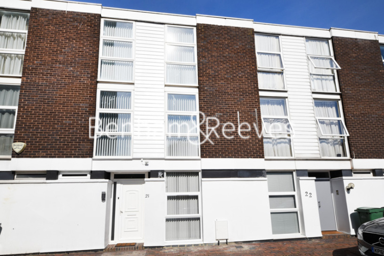 5  bedrooms house to rent in Hornby Close, Hampstead ,NW3-image 5