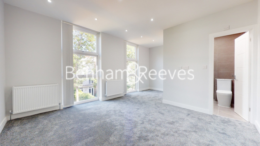 5  bedrooms house to rent in Hornby Close, Hampstead ,NW3-image 12