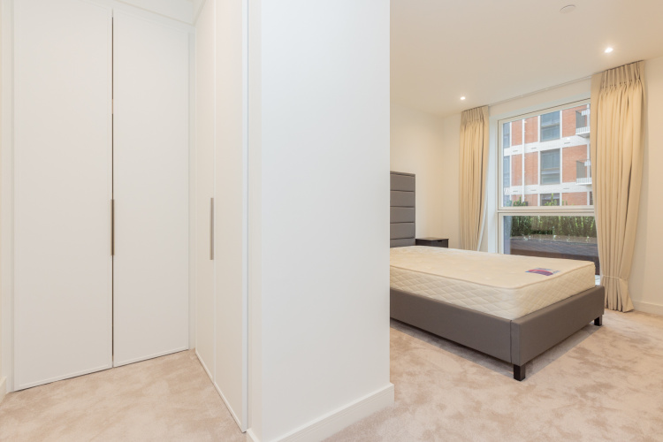 2  bedrooms flat to rent in The Hyde, West Hendon, NW9-image 3