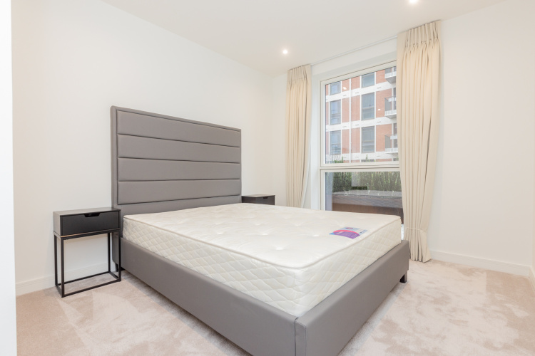 2  bedrooms flat to rent in The Hyde, West Hendon, NW9-image 19
