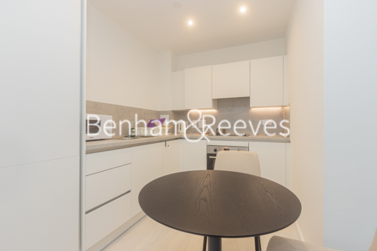 1  bedroom flat to rent in Perryfield Way, Hampstead, NW9-image 12