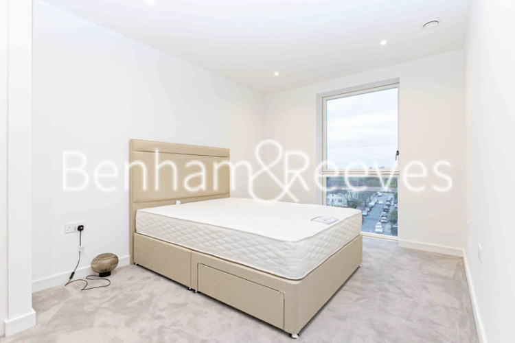 1  bedroom flat to rent in Henshaw Parade, Hampstead, NW9-image 16