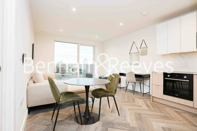 1  bedroom flat to rent in Henshaw Parade, Hampstead, NW9-image 21