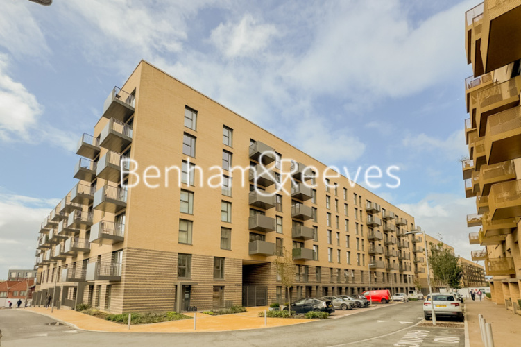 1  bedroom flat to rent in Perryfield Way, Hendon, NW9-image 14