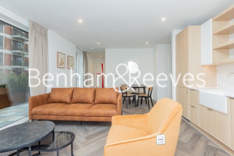1  bedroom flat to rent in The Hyde, West Hendon, NW9-image 11