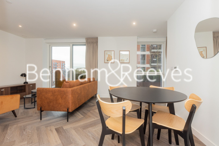 1  bedroom flat to rent in The Hyde, West Hendon, NW9-image 15