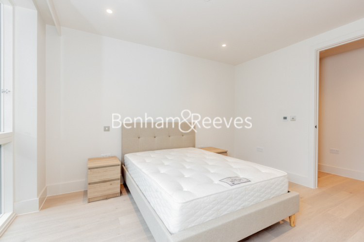 2  bedrooms flat to rent in West Hampstead Central, West End Lane, NW6-image 4