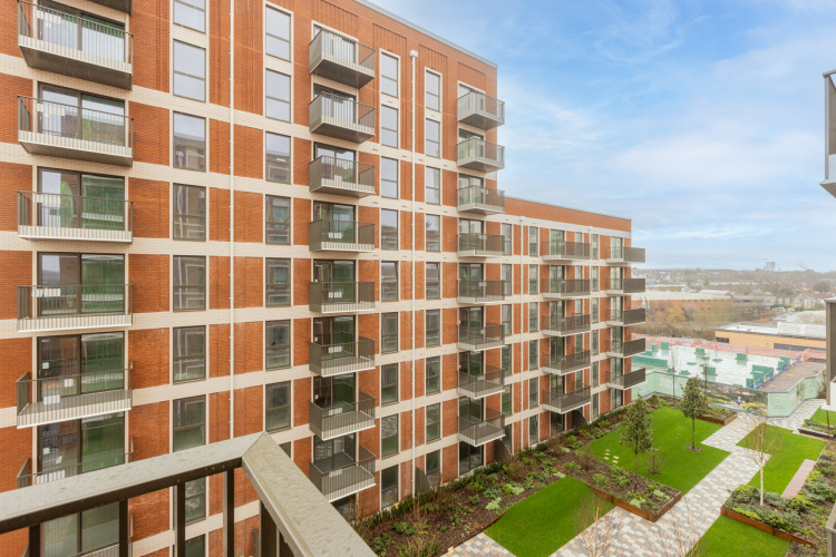 1  bedroom flat to rent in Silkstream, Hendon, NW9-image 6