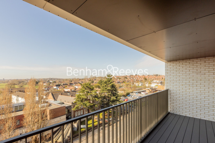 2  bedrooms flat to rent in Henshaw Parade, Hendon, NW9-image 5
