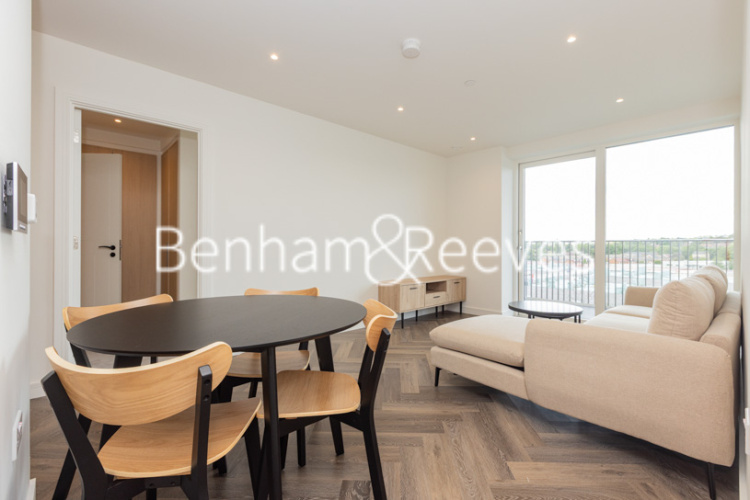 2  bedrooms flat to rent in Henshaw Parade, Hampstead, NW9-image 11