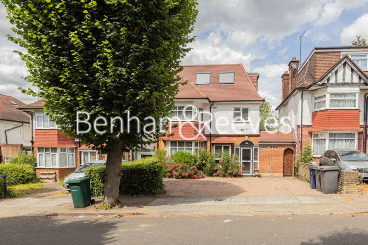 4  bedrooms flat to rent in Woodlands, Hampstead, NW11-image 19