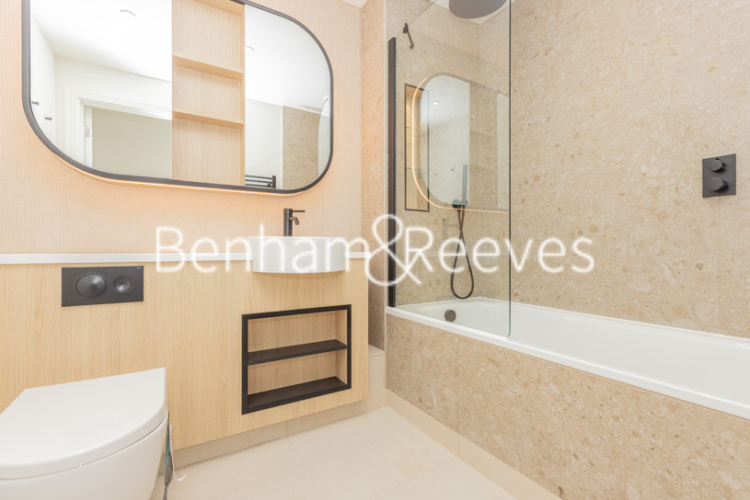 3  bedrooms flat to rent in Henshaw Parade, Hendon, NW9-image 5
