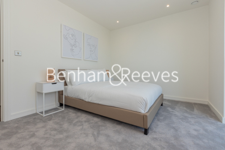 3  bedrooms flat to rent in Henshaw Parade, Hendon, NW9-image 10