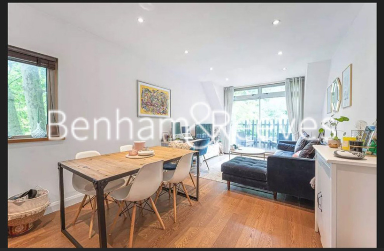 2  bedrooms flat to rent in Daleham Gardens, Hampstead, NW3-image 1