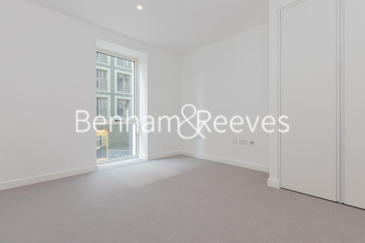 1  bedroom flat to rent in Parkview Avenue, Brent Cross, NW2-image 9
