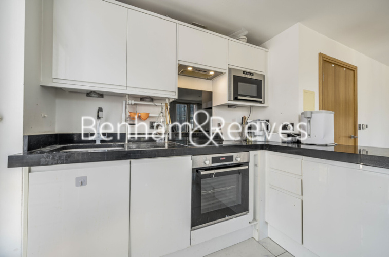 1  bedroom flat to rent in Churchway, Euston, NW1-image 2