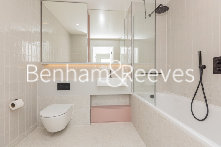 3  bedrooms flat to rent in New brent cross town , NW2-image 4