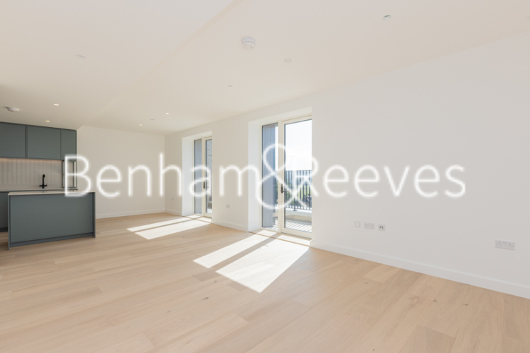 3  bedrooms flat to rent in New brent cross town , NW2-image 7